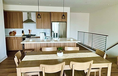 Point Loma Heights House | Modern Oasis with Balcony Views, 3 Bedrooms, Close to Beach, SeaWorld, Downtown