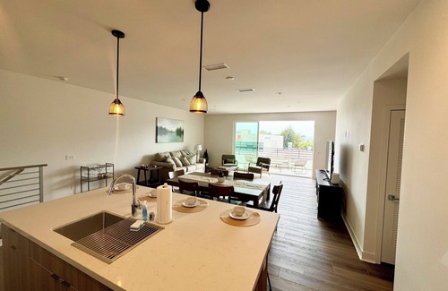 Point Loma Heights House | Modern Oasis with Balcony Views, 3 Bedrooms, Close to Beach, SeaWorld, Downtown