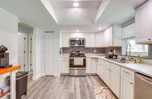 Ocala House | Modern Ocala Oasis w/Fire Pit + Gas Grill!