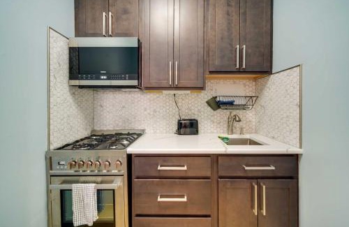 North End Apartment | Modern Ocean City Getaway Walk to Boardwalk!