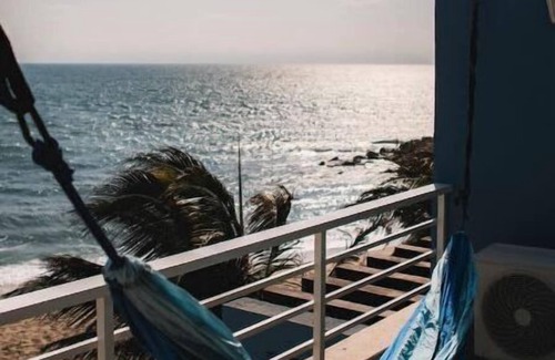 Playas Apartment | Modern Ocean Footage Pool/Hot Tub