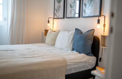 Vila do Bispo Apartment | Modern Old Town House with Sunny Terrace