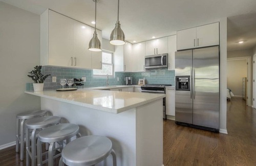 Westside North House | Modern on Madison in the Historic Westside