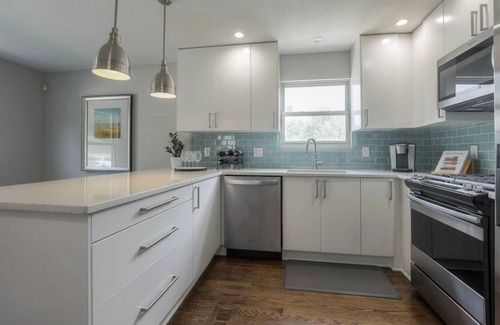 Westside North House | Modern on Madison in the Historic Westside