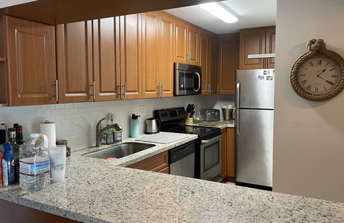 Islamorada Condo | Modern one bedroom apartment with beautiful garden view
