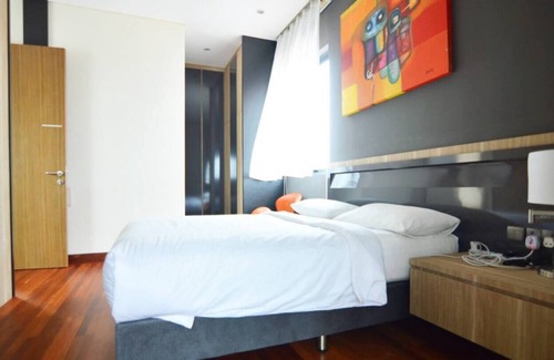 Bedok House | Modern one bedroom studio SEN-7 at topfloor with pool