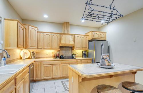 Pagosa Springs House | Modern Pagosa Springs Home with Deck on Village Lake