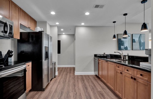 South Eola Condo | Modern Penthouse in downtown Orlando