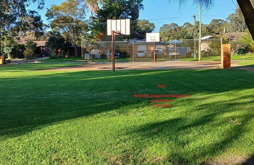 Ravenswood House | Modern Pet friendly 3x2 house, on the doorstep of the sparkling Murray River.