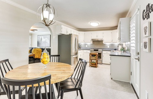 Jackson House | Modern Pet-Friendly Home w/Covered Patio + Yard
