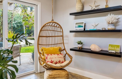 Portlock House | Modern Private Oasis w/ Private Pool/Hot Tub, Sauna, AC & BBQ: Hale Ho'omaha