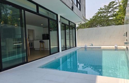Pa Daet Villa | Modern private pool villa