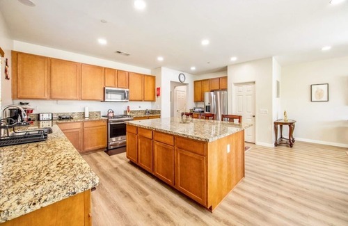 Beaumont House | Modern Private Retreat Near Golf & Palm Springs!