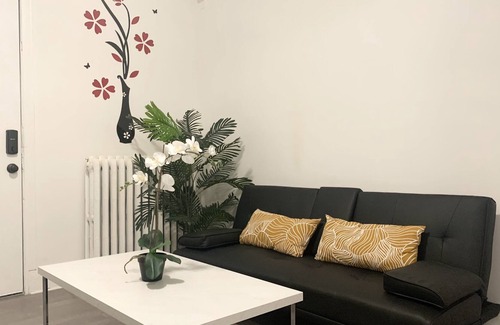 Englewood Apartment | Modern Private room "1"Bed + Kitchen with Bus Stop to NYC