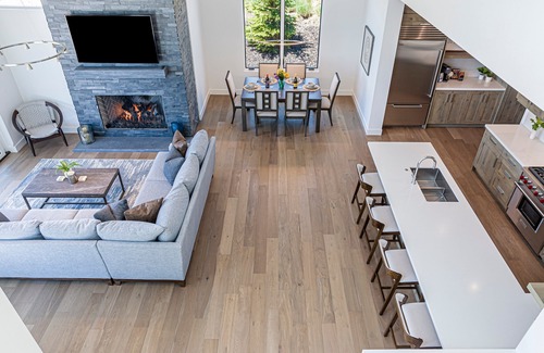 Park City House | Modern Promontory Cobalt Cabin near Jordanelle Reservoir, Main Street Park City, & Ski Resorts