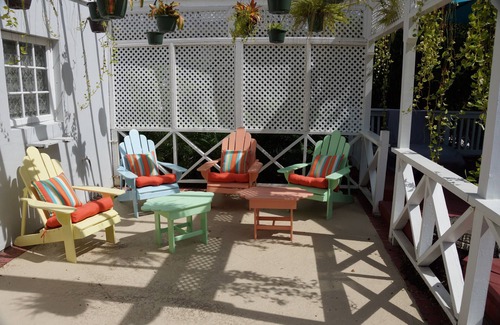Nassau House | Modern Property located in a Quiet Community 5 Minutes Walk to the Private Beach