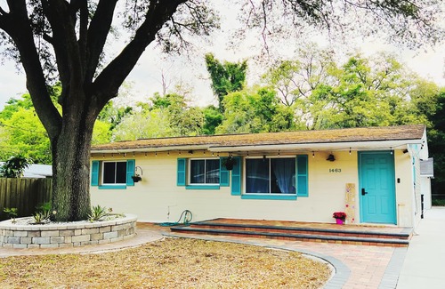 Gotha House | Modern, Quaint Home -Orlando-Historic Gotha, FL 15 mins from theme parks! ❤️