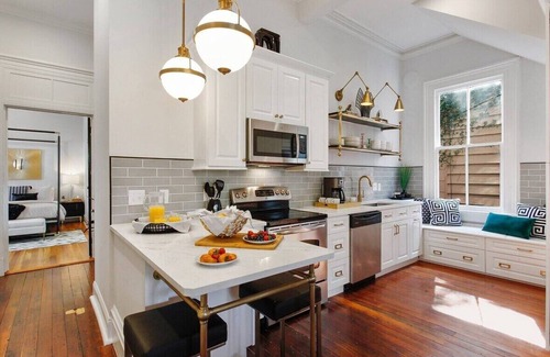 Historic Downtown Savannah House | Modern Queen Anne Victorian Home