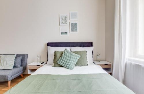 Nove Mesto Apartment | Modern Quiet Apt next to Wenceslas Square - VS