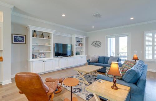 Redington Beach House | Modern Redington Beach Townhome Steps to Beach!