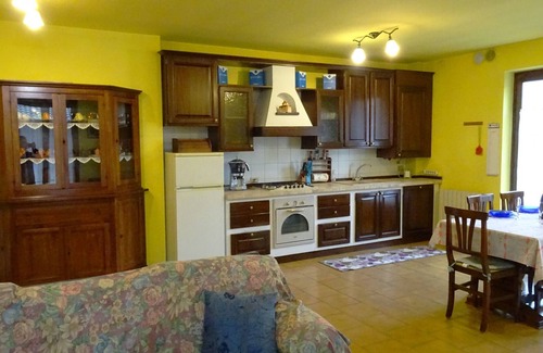 Villa d'Ogna Apartment | Modern rentals Sweet Sleep