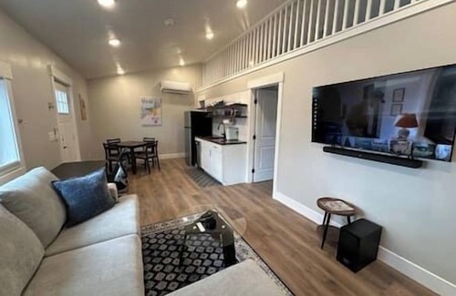 South Salt Lake Apartment | Modern Retreat with All the Essentials