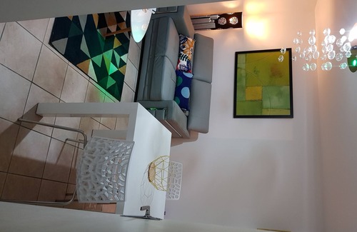 Roanne Apartment | Modern roanne apartment