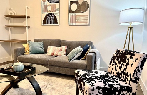 Dallas Condo | Modern Romantic luxurious 1Br condo White Rock Lake Dallas