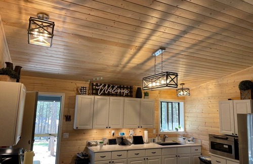 Heber Cabin | Modern, Rustic Cabin in the Pines