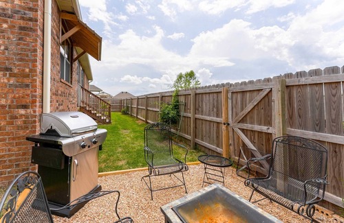 Gentry House | Modern-Rustic Gem near Bentonville & Fayetteville