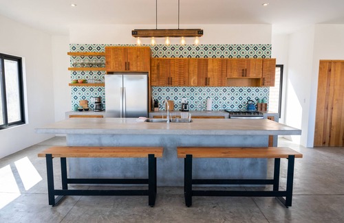 El Pescadero House | Modern Rustic House with specatular ocean and desert views