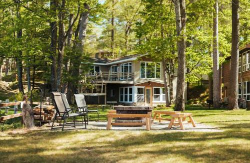 Mayfield House | Modern Rustic-Spider Lake-Pontoon Rentals