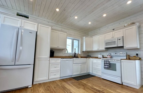 Norris Point House | Modern Saltbox Home in Gros Morne National Park & Ocean Views!
