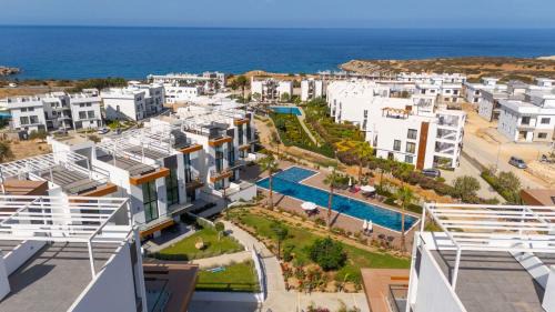 Esentepe Apartment | Modern Seaside Apartment with Walking Distance to the Beach