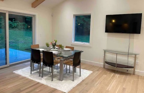 Garrison House | Modern & secluded with a private outdoor hot tub and sauna!