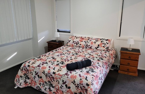 Dalby Apartment | Modern self-contained 2 bedroom 2 bathroom apartment