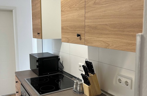 Grullbad Condo | Modern service apartment