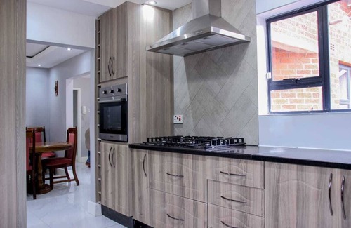 Harare House | Modern Solar Powered Home