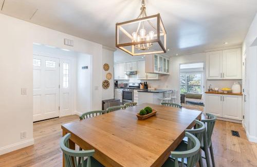 Santa Rosa House | Modern Sonoma Stay w Spacious Deck Views Prime Location Bennett