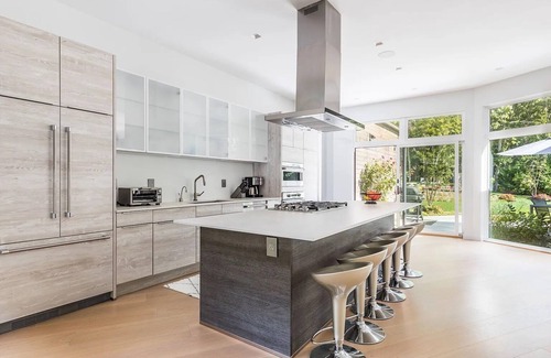 North Sea House | Modern Southampton/Watermill Home
