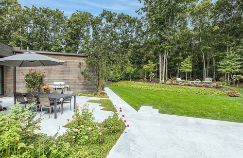 North Sea House | Modern Southampton/Watermill Home