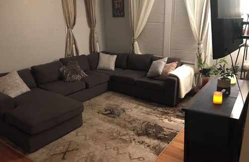 Rutland Apartment | MODERN SPACIOUS 2-bedroom apartment