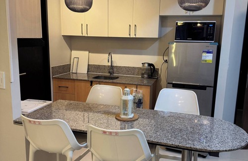 Socorro Condo | Modern & Spacious 2BR 68 sqm Condo in Manhattan Heights Pool View