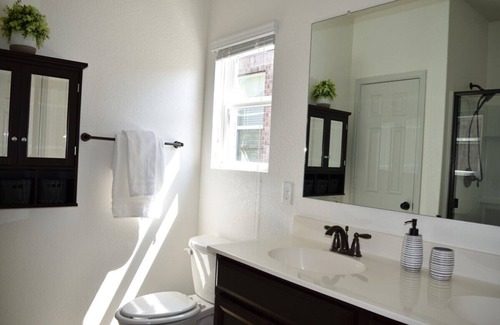 San Antonio House | Modern, spacious 3 bedroom family home with hot tub