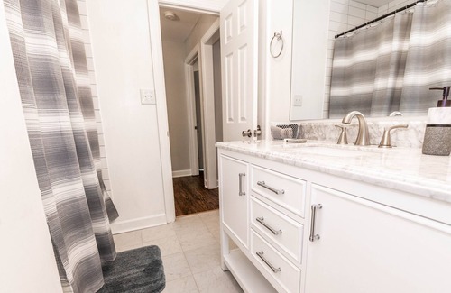 Parkland House | Modern&Spacious 4BD House w/ Patio
