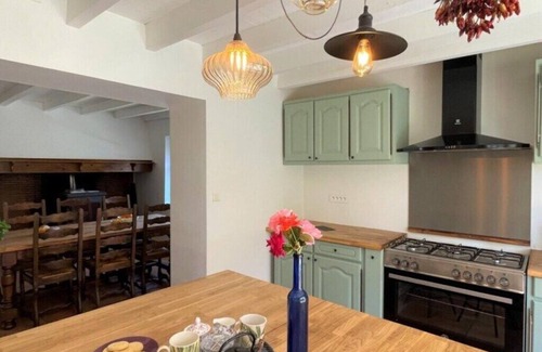 Baigts-de-Bearn House | Modern, spacious Des Cîmes gîte in beautiful natural surroundings