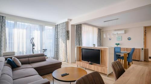 Vitosha District Apartment | Modern & Spacious Stay with Free Parking by Flat Mаnager