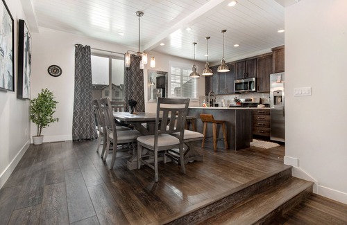 Park City House | Modern, spacious townhome minutes to Park City & Jordanelle Reservoir