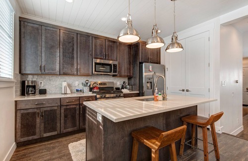 Park City House | Modern, spacious townhome minutes to Park City & Jordanelle Reservoir