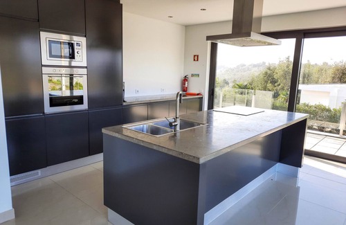 Alcobaca Villa | Modern spacious villa (8p) with breathtaking views and swimming pool